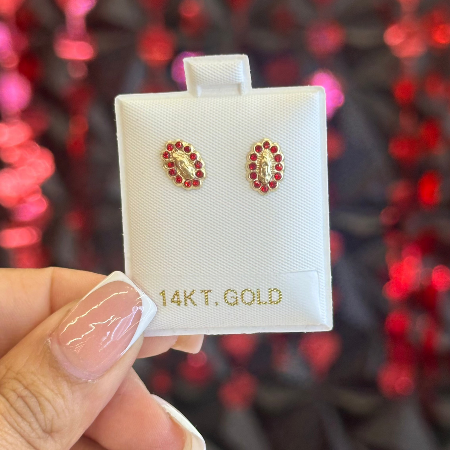 14k Virgin Mary Cz Stud
